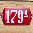 Rektangulärt emaljhusnummer med öron