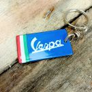Vespa emalj nyckelring