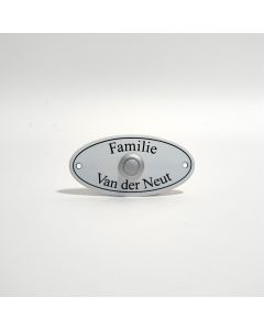 Namnskylt med dörrklocka och ram