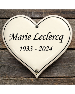 personlig hjärtformad emalj textskylt