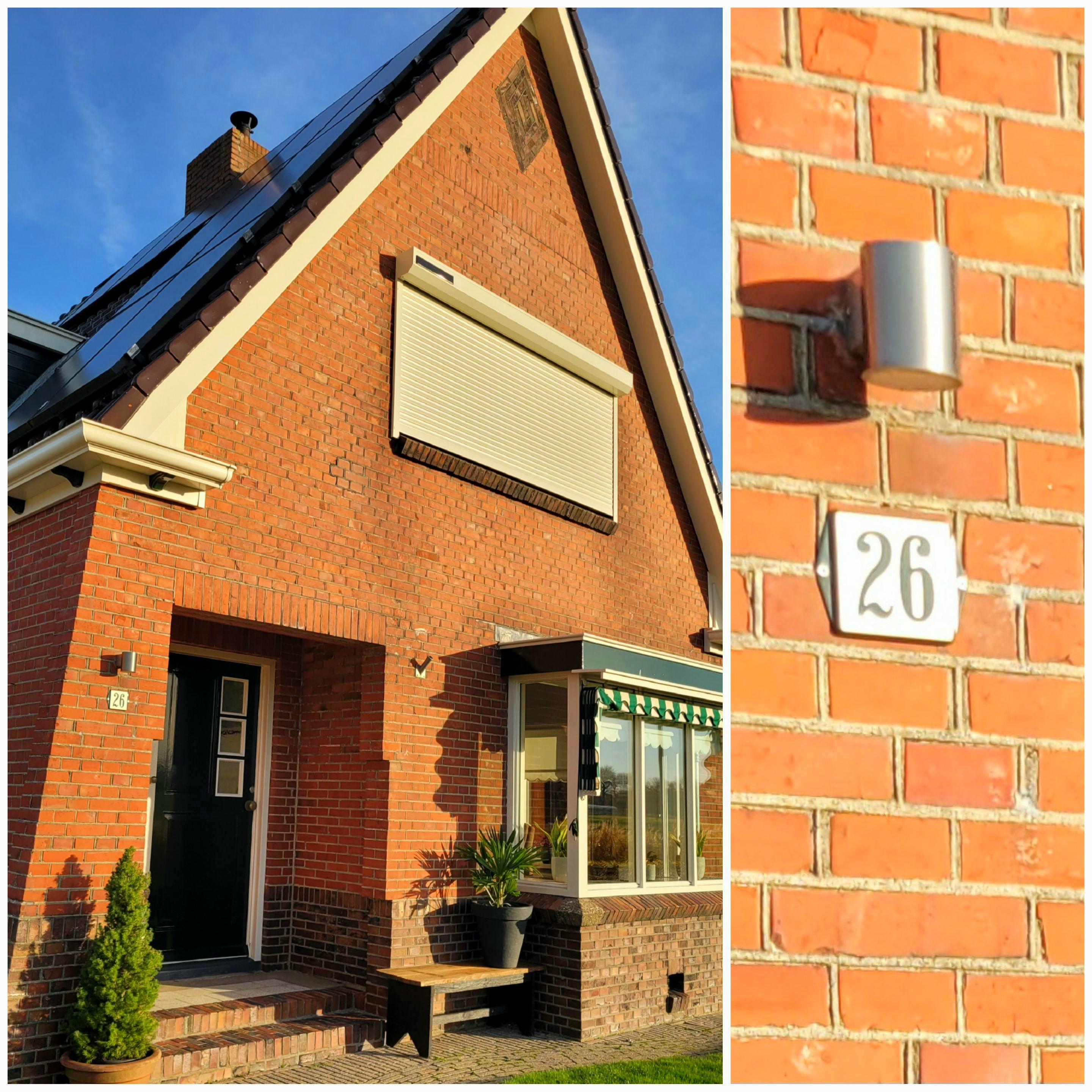 Husnummer modell öra Färgade öron